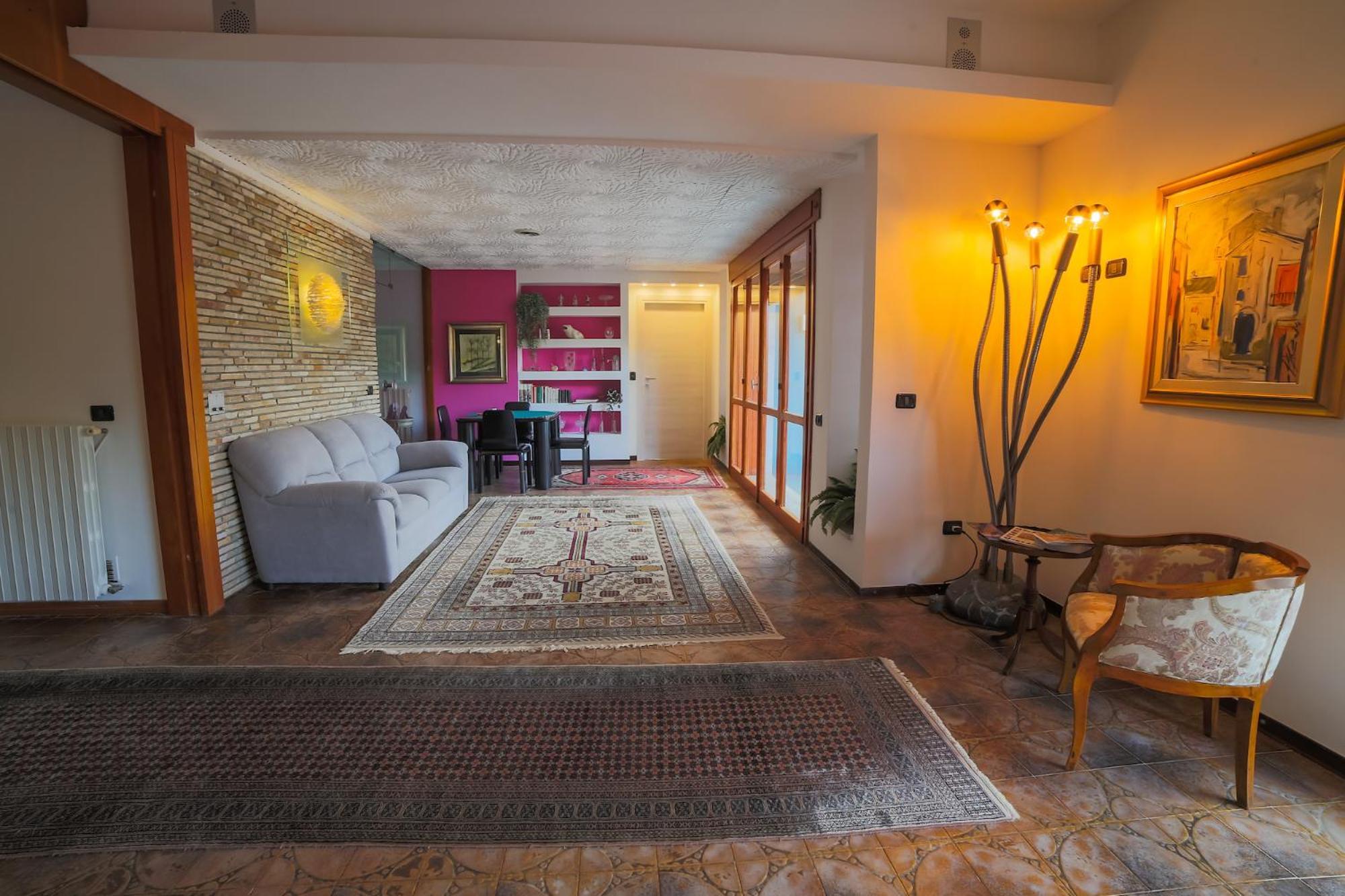 カストロヴィッラリ A Casa Di Sara Bed & Breakfast エクステリア 写真